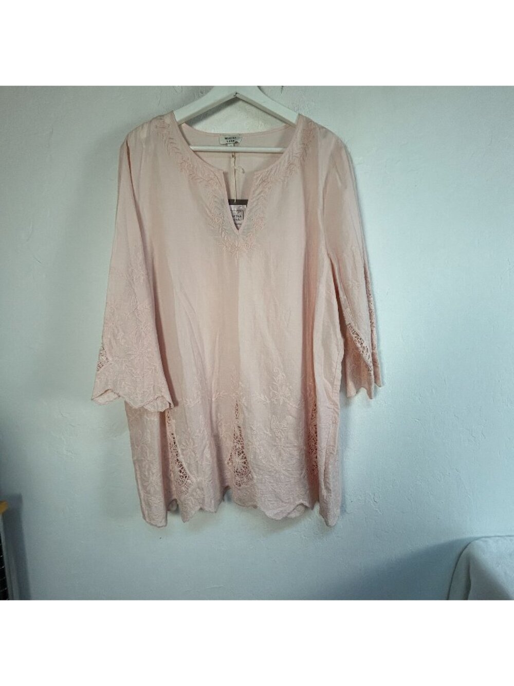 Marina Luna Womens Split Neck Embroidered Tunic Top 1X Cotton Pink Lace Trim New